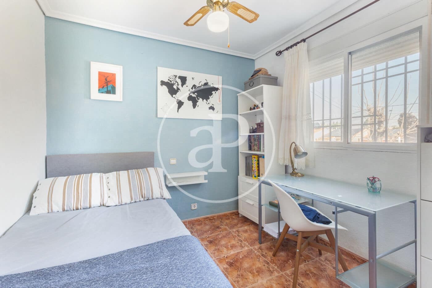 7 bedroom Villa for sale in Chiva with pool - € 350,000 (Ref: 9630363)