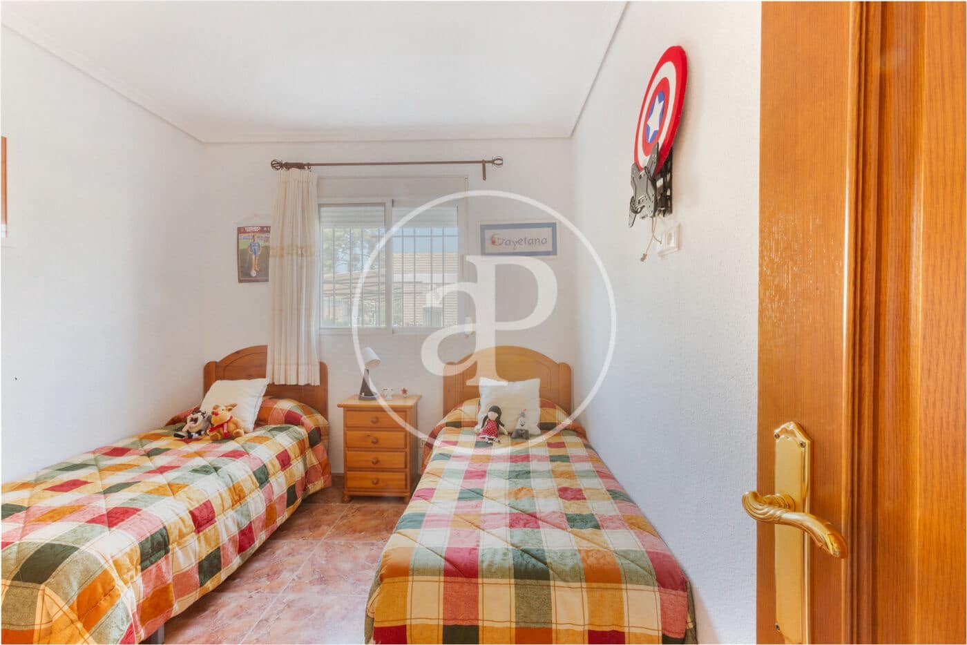 7 bedroom Villa for sale in Chiva with pool - € 350,000 (Ref: 9630363)