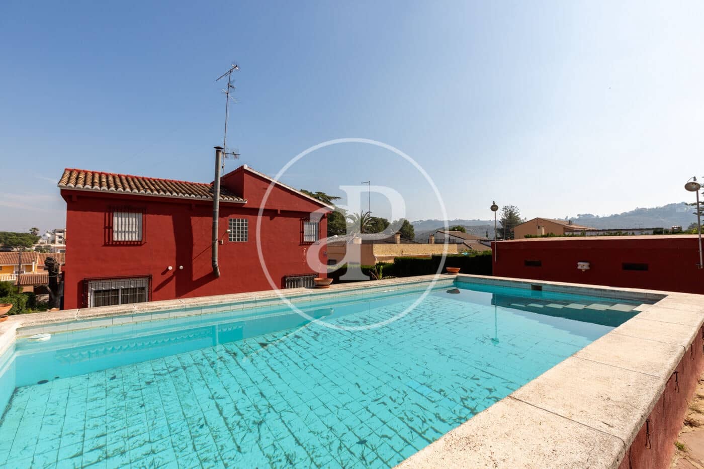 7 bedroom Villa for sale in Chiva with pool - € 350,000 (Ref: 9630363)