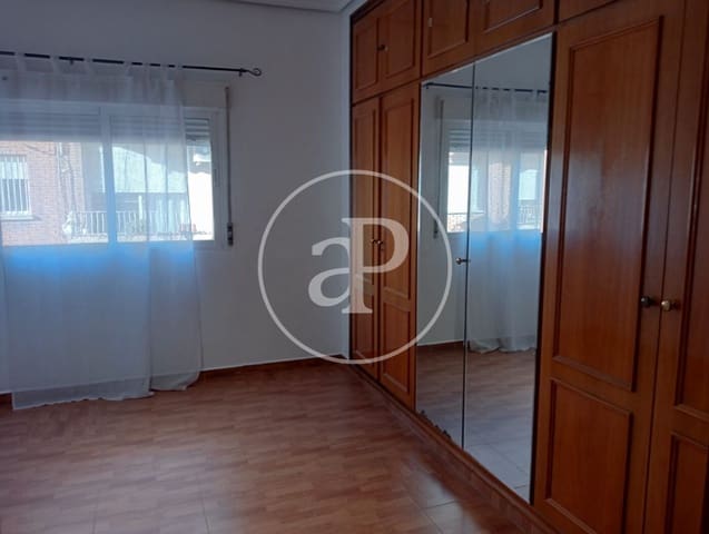 4 sovrum Villa till salu i Godella - 495 000 € (Ref: 9634594)