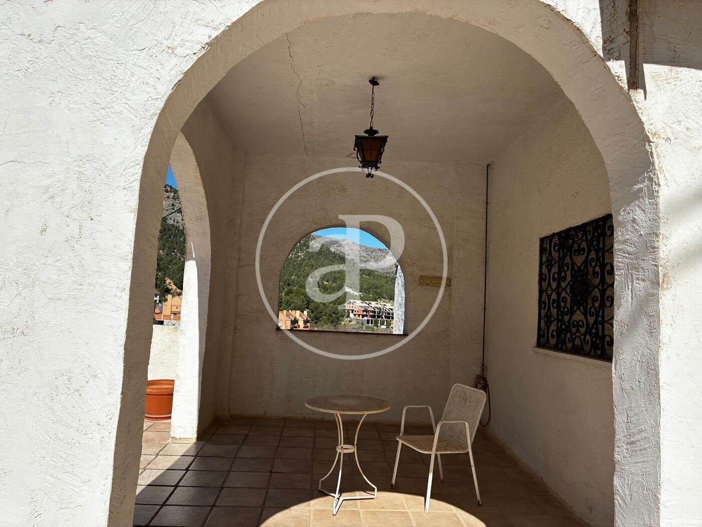 Chalet de 10 habitaciones en Alcoy / Alcoi en venta con piscina - 355.000 € (Ref: 9634595)