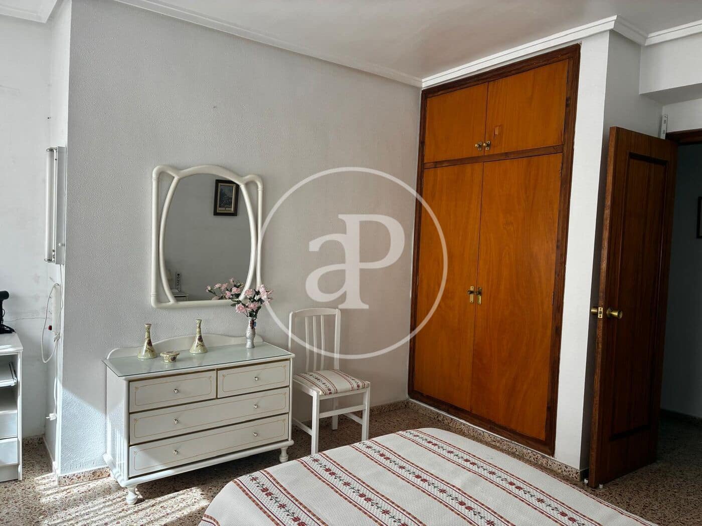 Chalet de 10 habitaciones en Alcoy / Alcoi en venta con piscina - 355.000 € (Ref: 9634595)