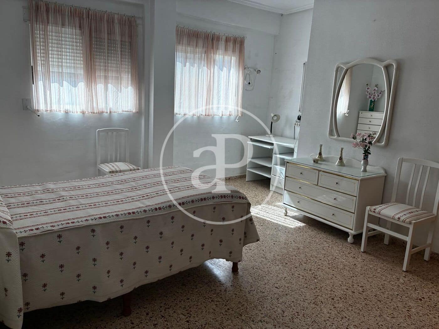 Chalet de 10 habitaciones en Alcoy / Alcoi en venta con piscina - 355.000 € (Ref: 9634595)