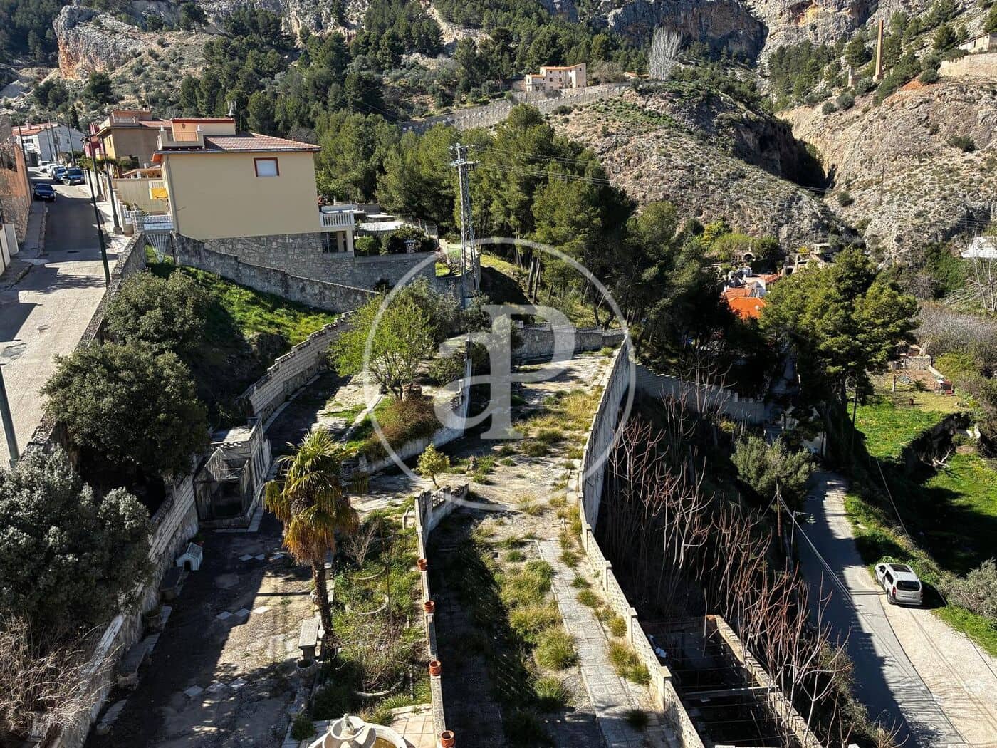 Chalet de 10 habitaciones en Alcoy / Alcoi en venta con piscina - 355.000 € (Ref: 9634595)