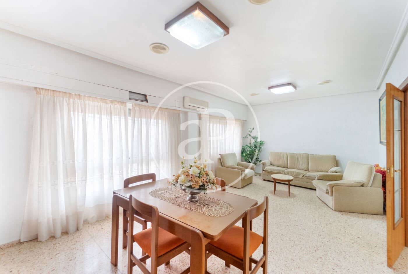 10 bedroom Villa for sale in Alcoy / Alcoi with pool - € 355,000 (Ref: 9634595)