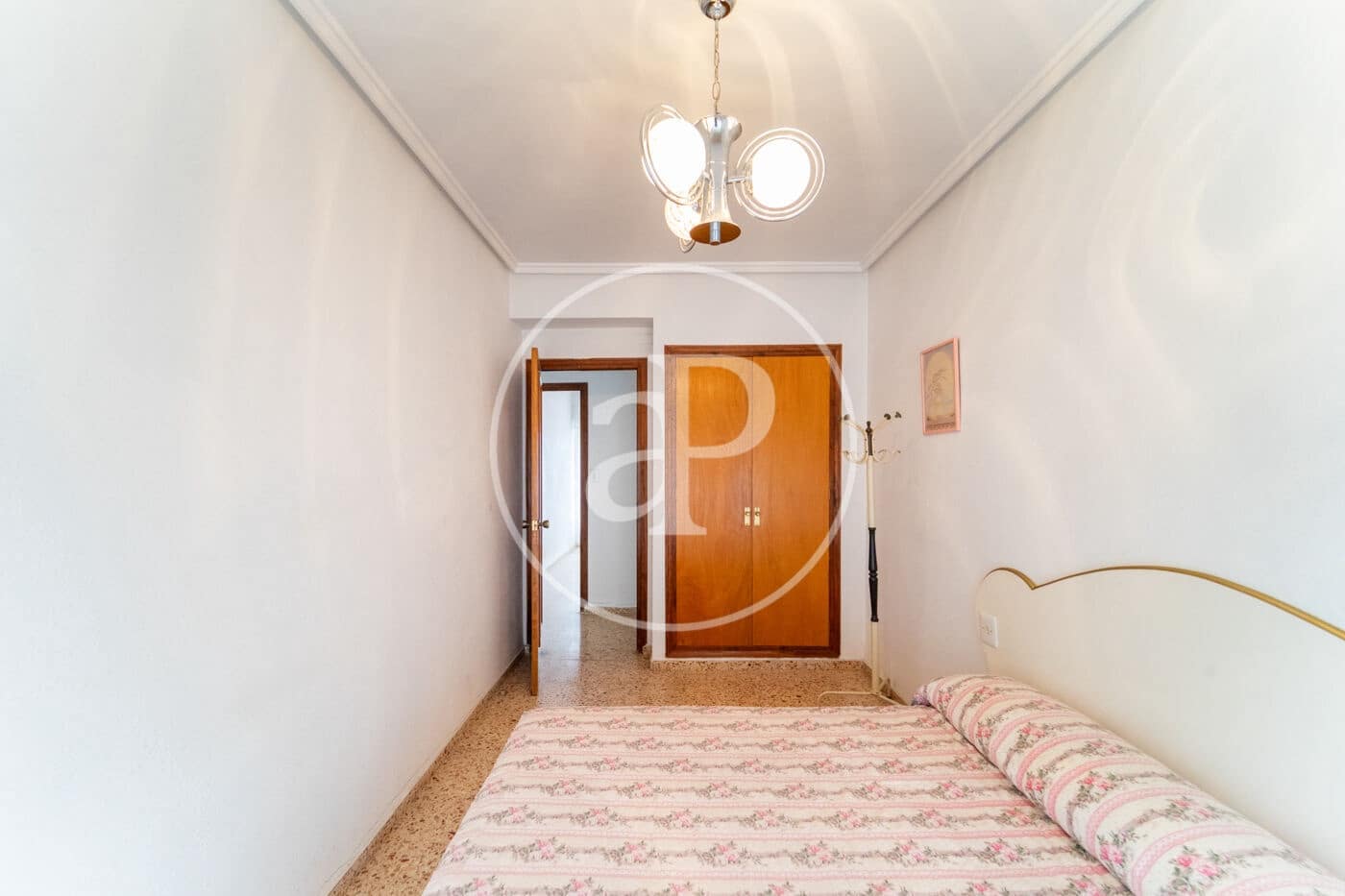 10 bedroom Villa for sale in Alcoy / Alcoi with pool - € 355,000 (Ref: 9634595)