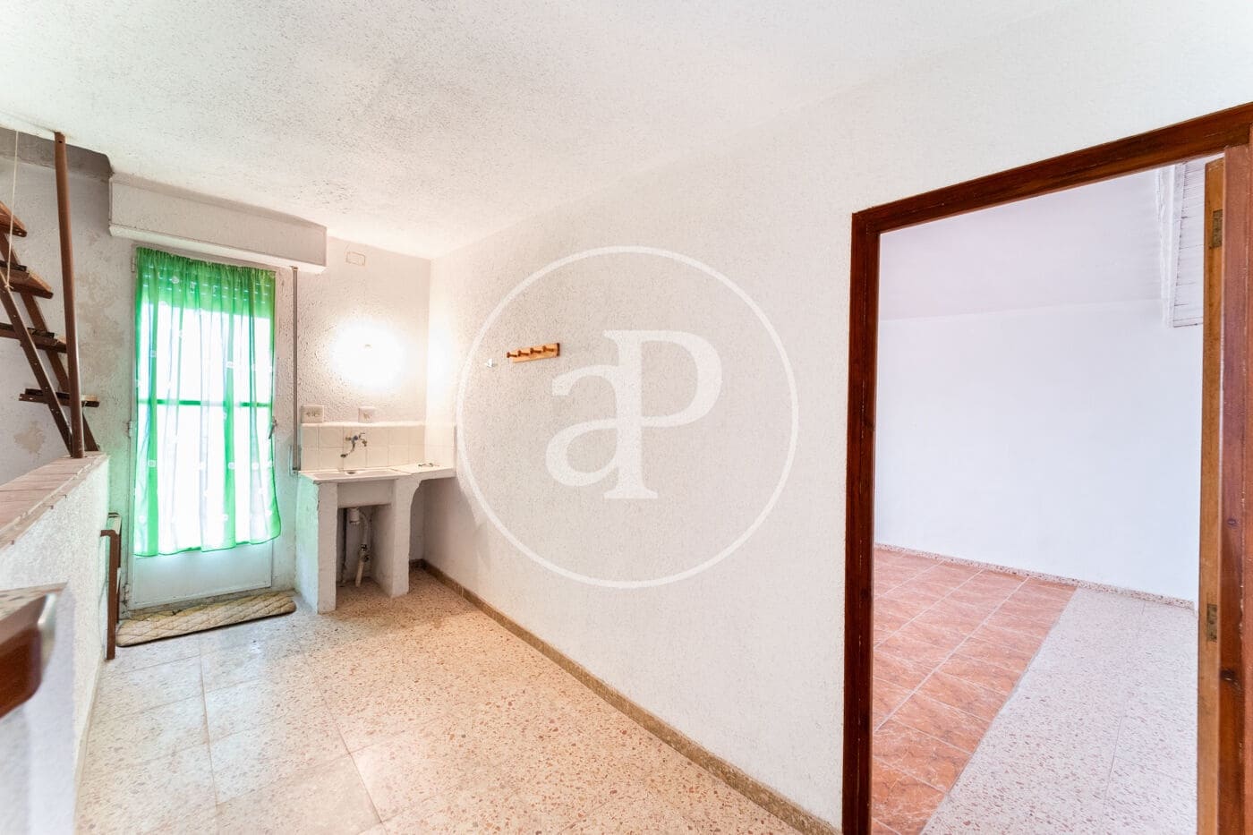 10 bedroom Villa for sale in Alcoy / Alcoi with pool - € 355,000 (Ref: 9634595)