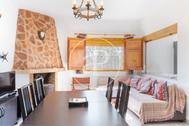 4 quarto Moradia para venda em Chiva com piscina - 275 000 € (Ref: 9634596)