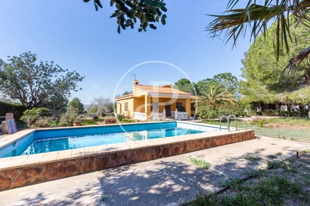 4 quarto Moradia para venda em Chiva com piscina - 275 000 € (Ref: 9634596)