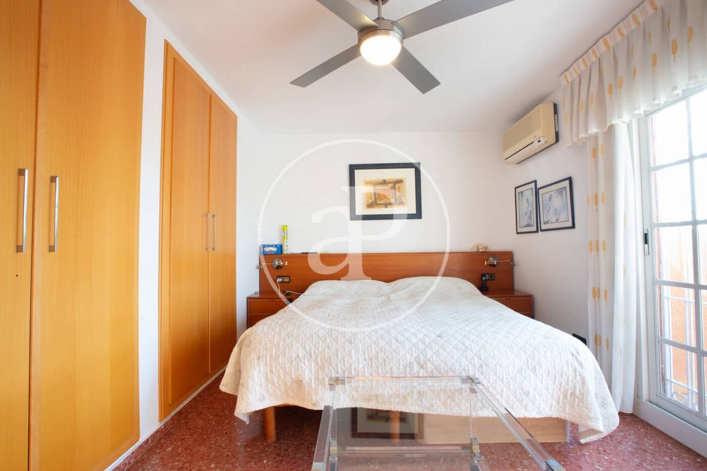 4 soveværelse Villa til salg i San Antonio de Benageber med swimmingpool - € 630.000 (Ref: 9634597)