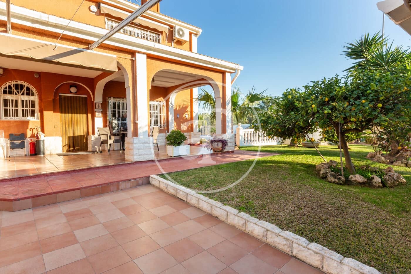 4 soveværelse Villa til salg i San Antonio de Benageber med swimmingpool - € 630.000 (Ref: 9634597)
