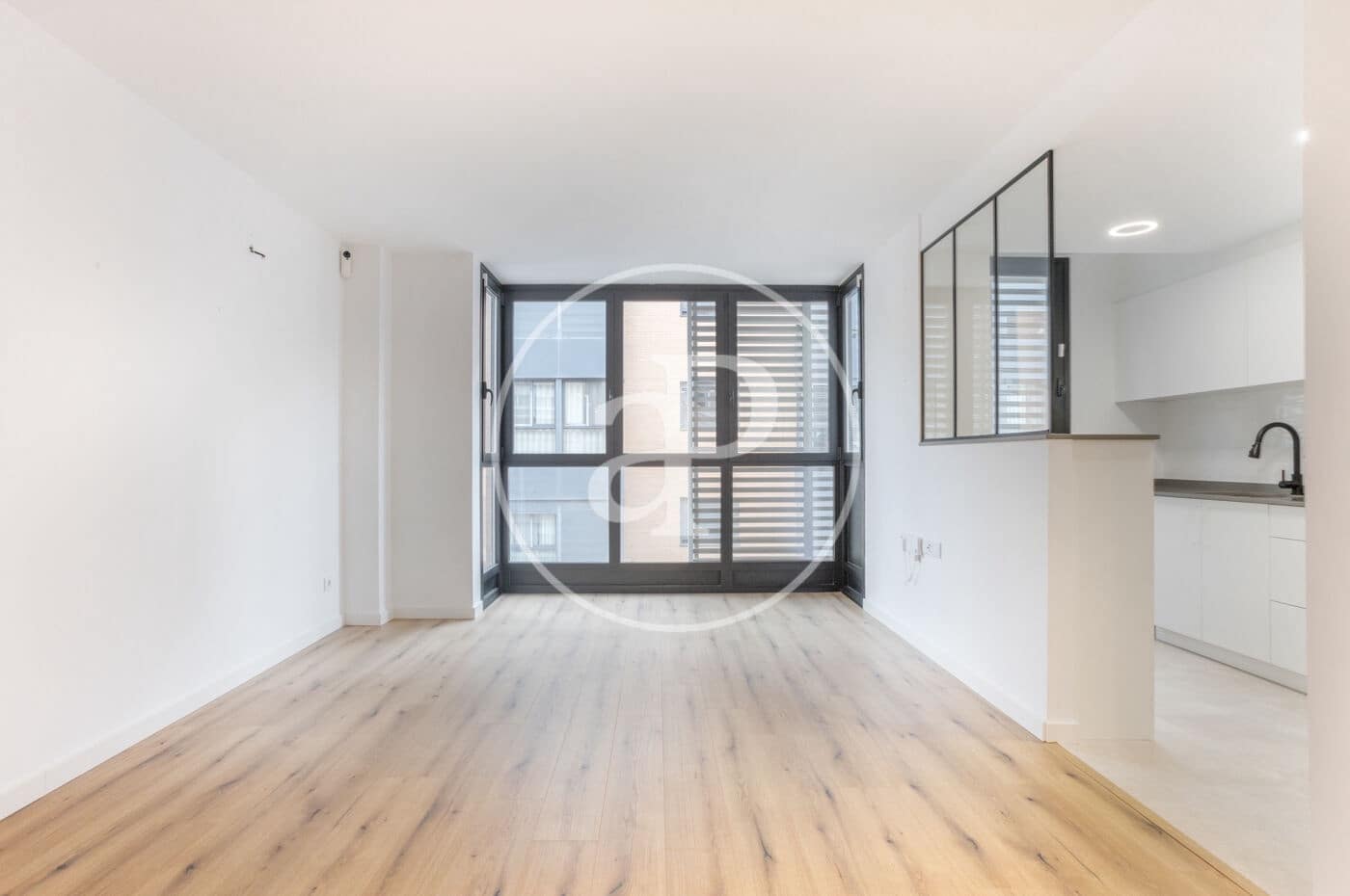 3 bedroom Apartment for rent in Valencia city - € 1,600 (Ref: 9637690)