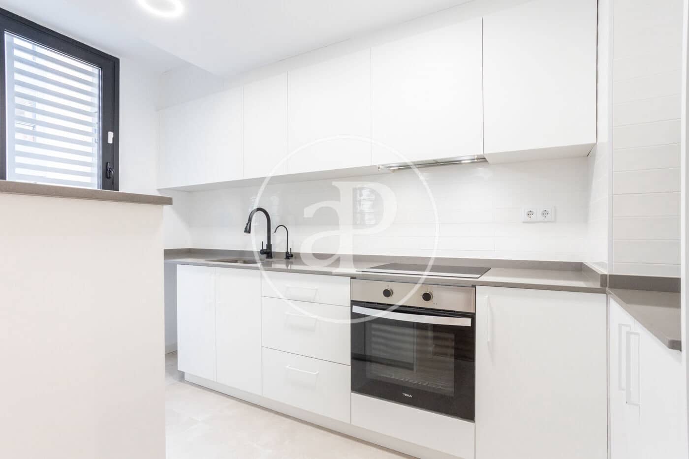 3 bedroom Apartment for rent in Valencia city - € 1,600 (Ref: 9637690)