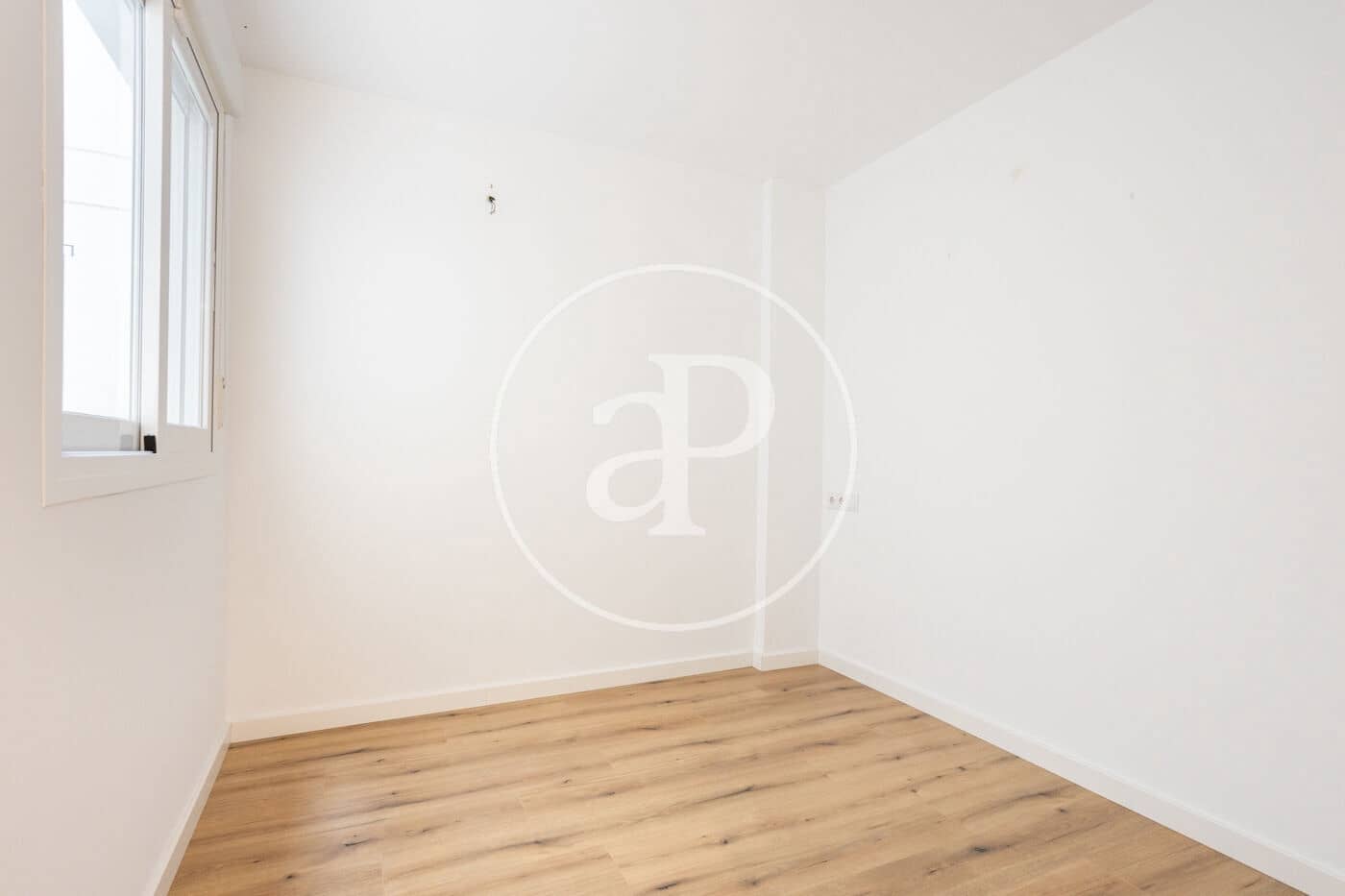 3 bedroom Apartment for rent in Valencia city - € 1,600 (Ref: 9637690)