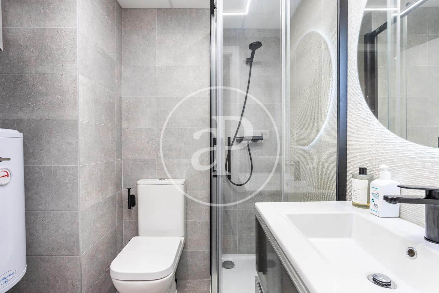 3 bedroom Apartment for rent in Valencia city - € 1,600 (Ref: 9637690)