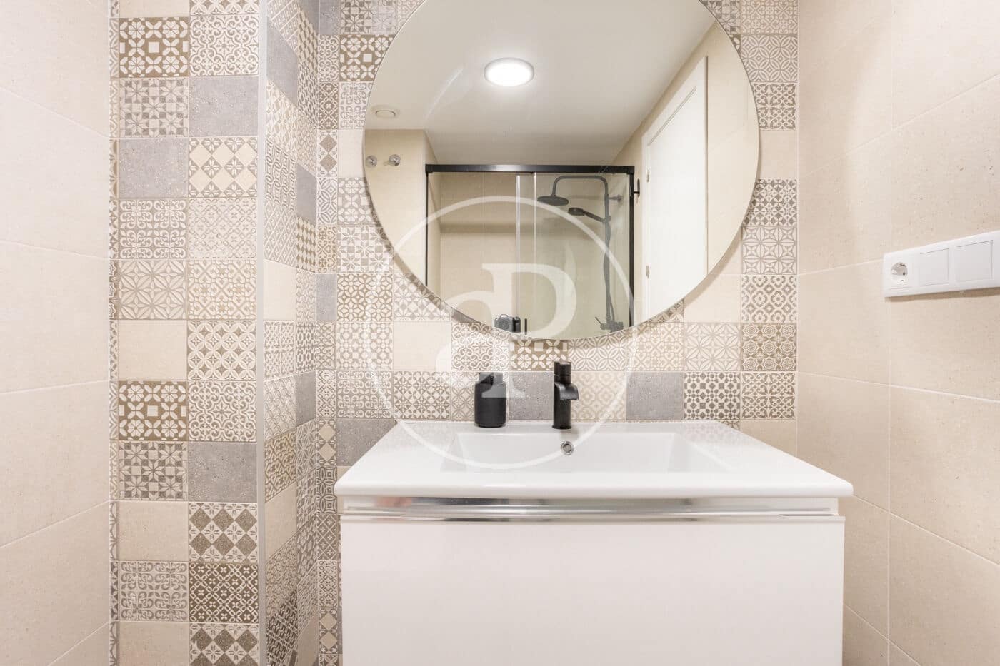 3 bedroom Apartment for rent in Valencia city - € 1,600 (Ref: 9637690)