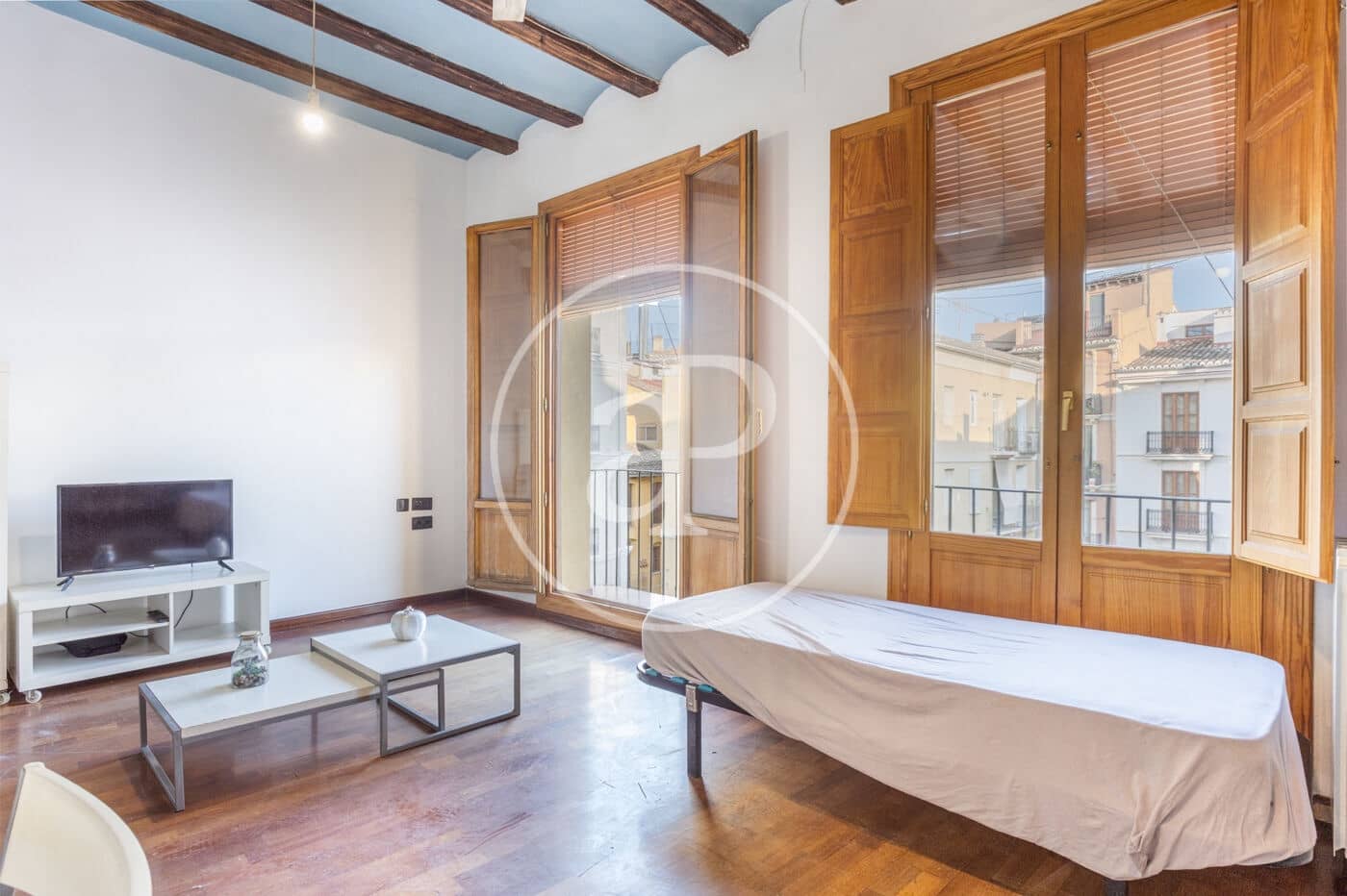 Apartamento de 2 habitaciones en València ciudad en alquiler - 1.500 € (Ref: 9637692)