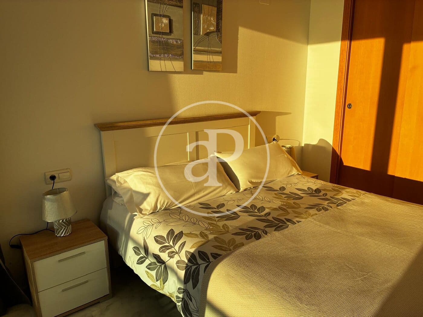 2 bedroom Apartment for sale in Benidorm with pool - € 424,500 (Ref: 9637693)