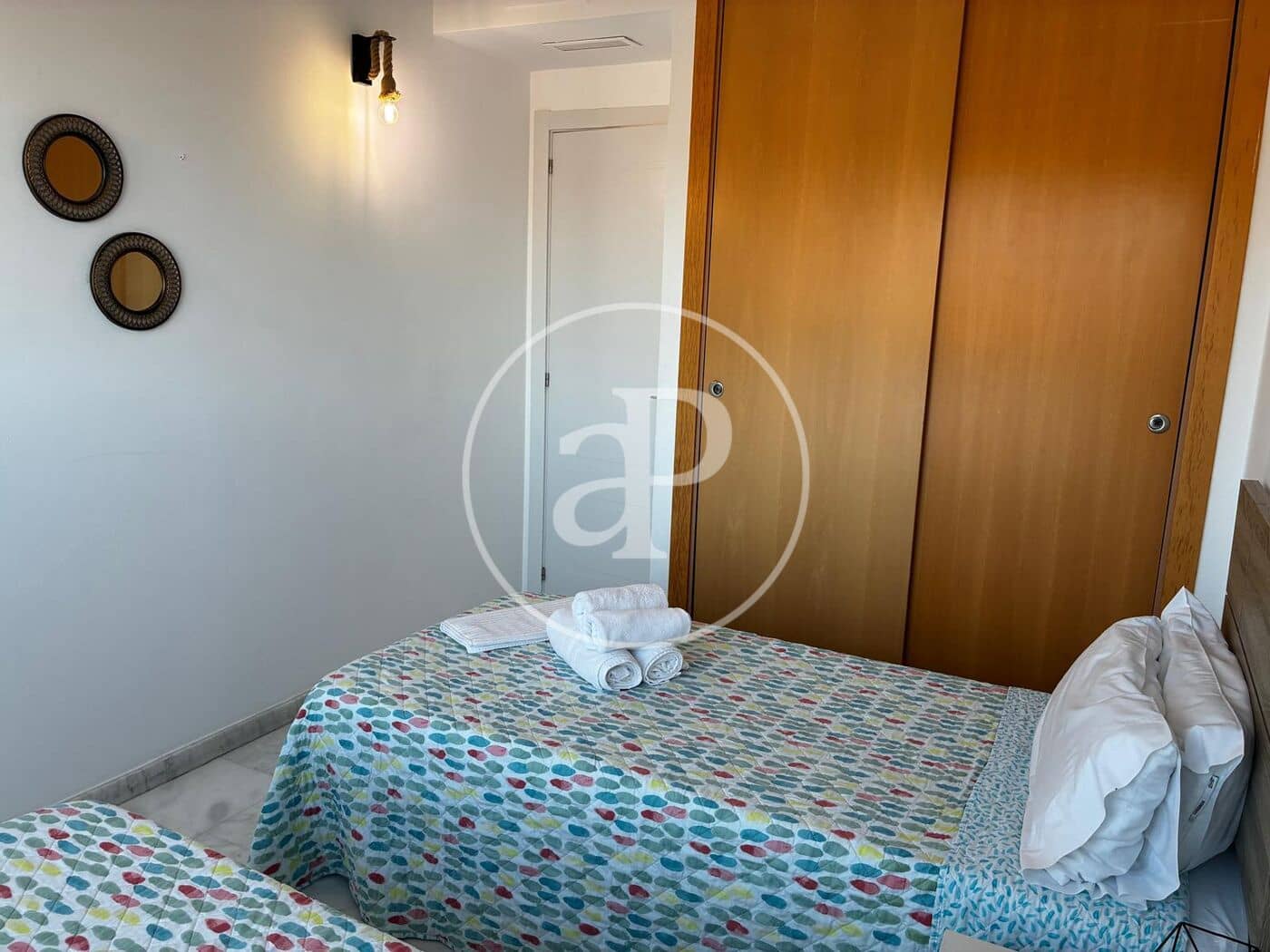 2 bedroom Apartment for sale in Benidorm with pool - € 424,500 (Ref: 9637693)