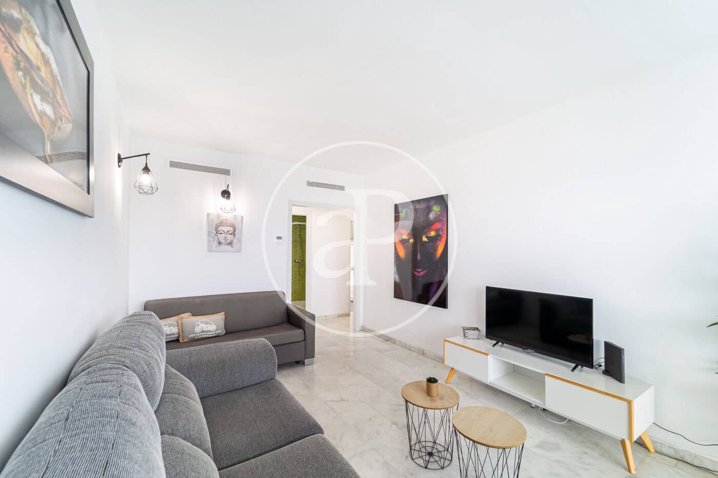 2 bedroom Apartment for sale in Benidorm with pool - € 424,500 (Ref: 9637693)