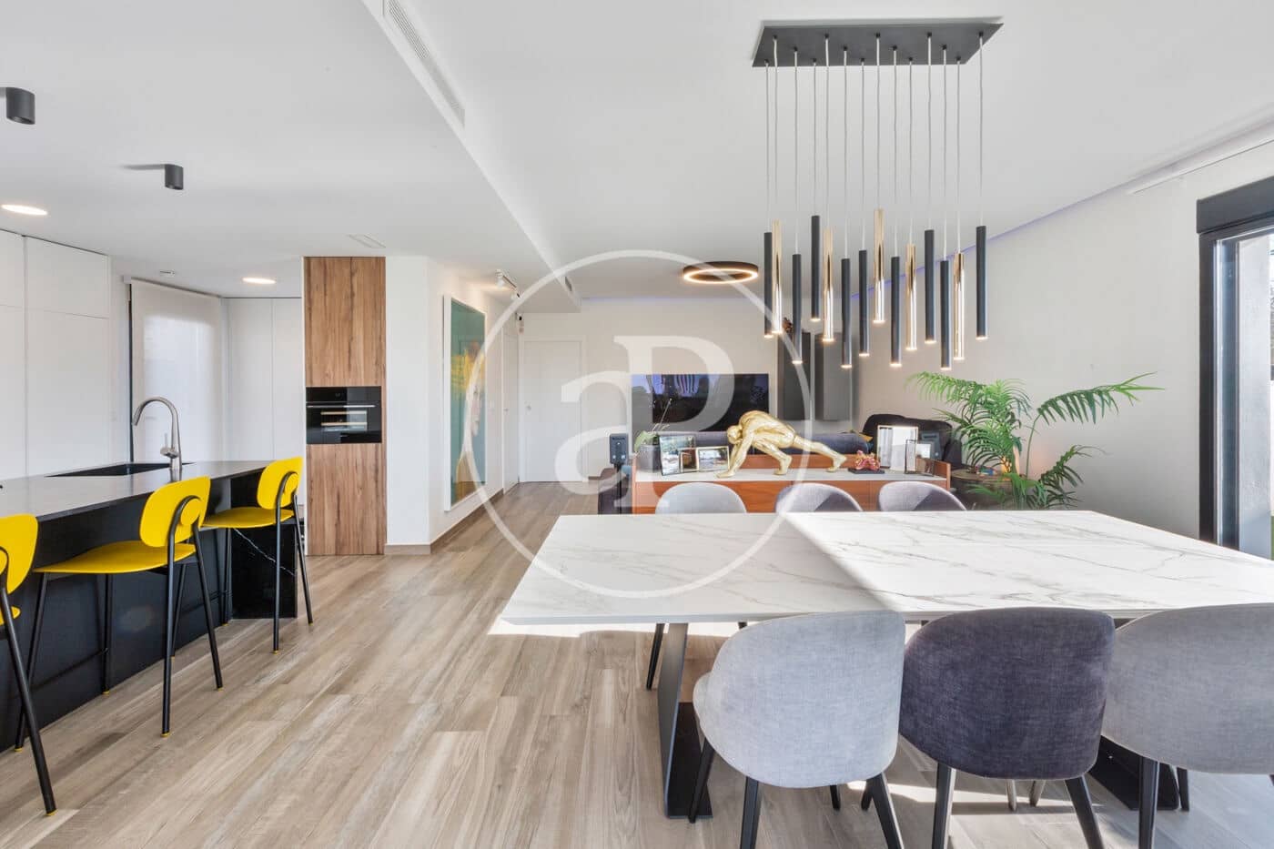 4 slaapkamer Villa te koop in San Antonio de Benageber met zwembad - € 1.499.000 (Ref: 9637694)