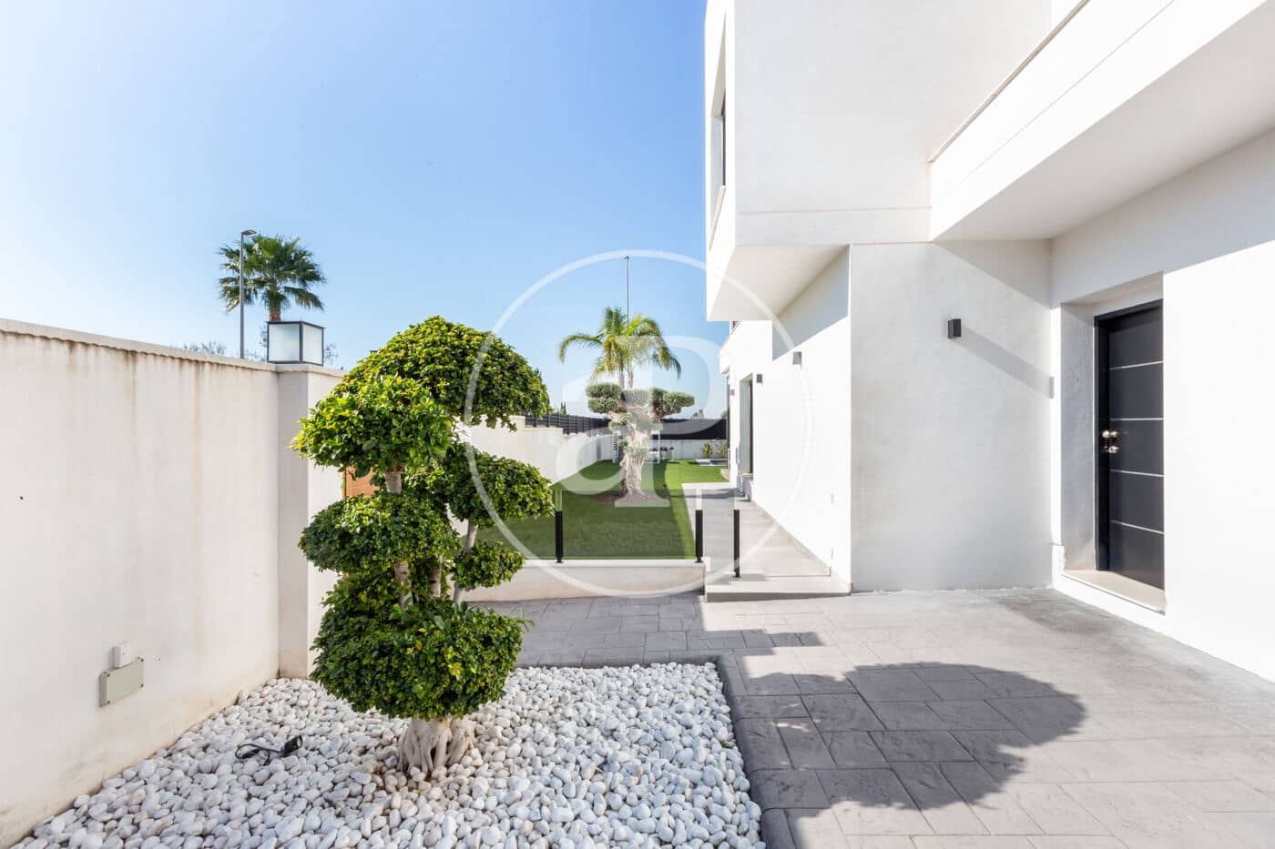 4 slaapkamer Villa te koop in San Antonio de Benageber met zwembad - € 1.499.000 (Ref: 9637694)