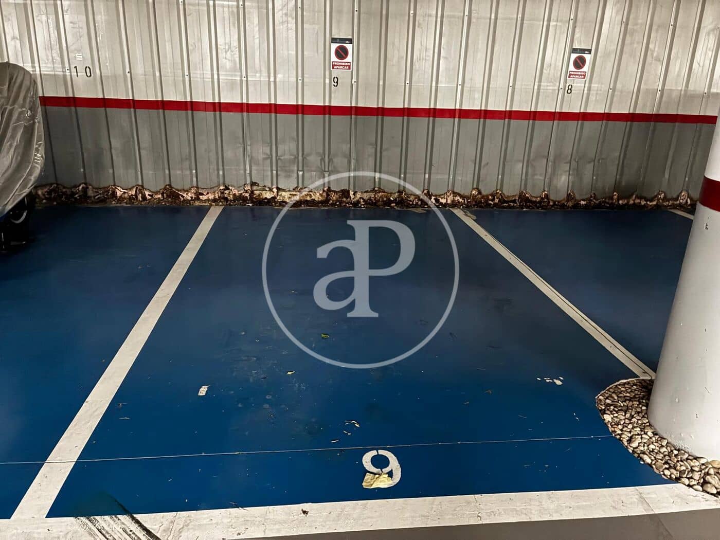 2 bedroom Apartment for sale in Benidorm with pool - € 395,000 (Ref: 9637695)