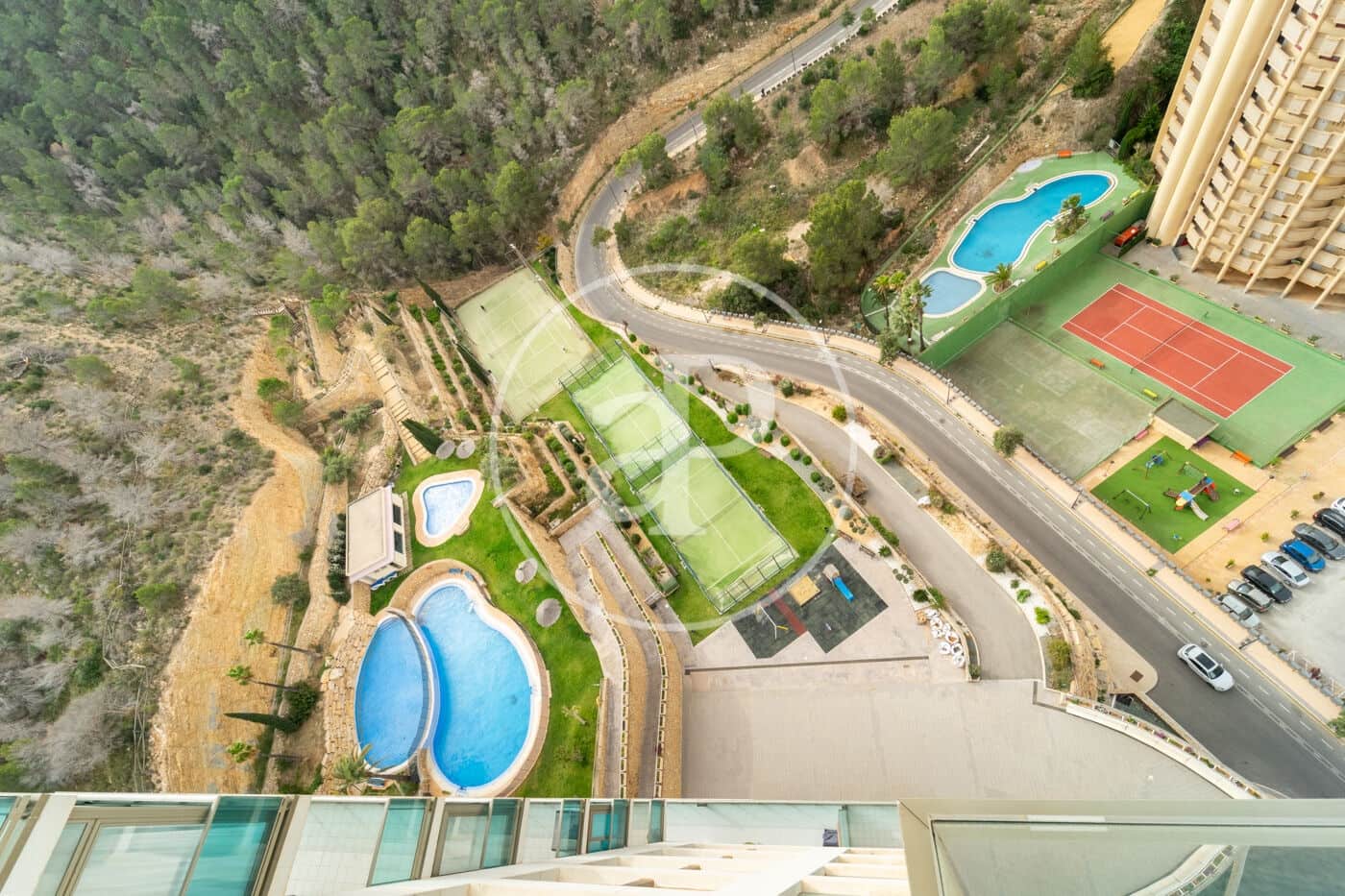 2 bedroom Apartment for sale in Benidorm with pool - € 395,000 (Ref: 9637695)