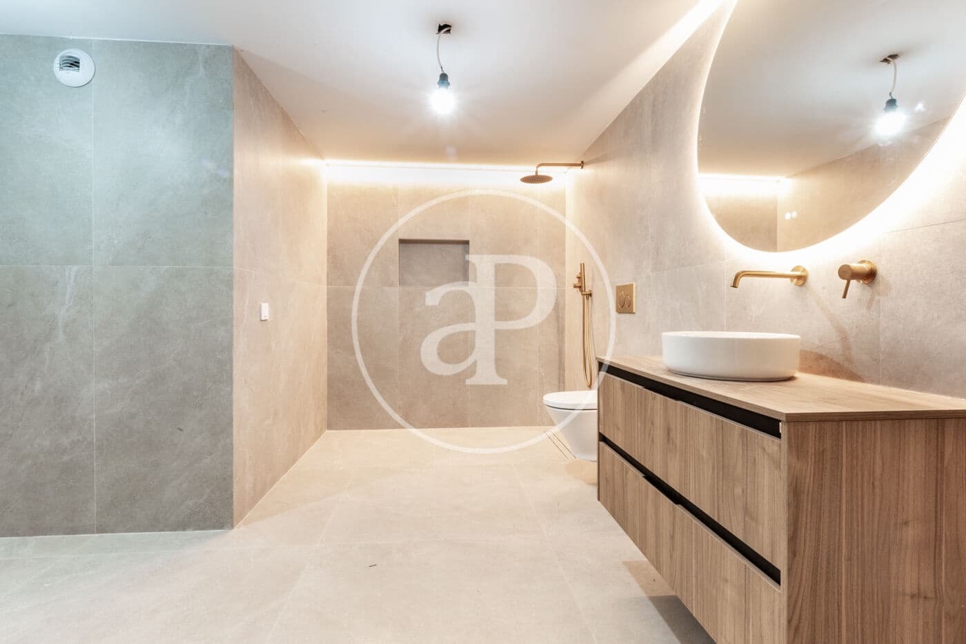 Apartamento de 1 habitación en València ciudad en venta - 255.500 € (Ref: 9645110)