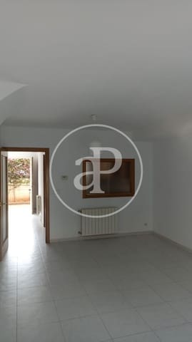 Appartement de 3 chambres à louer à Almenara avec piscine - 1 500 € (Ref: 9645111)