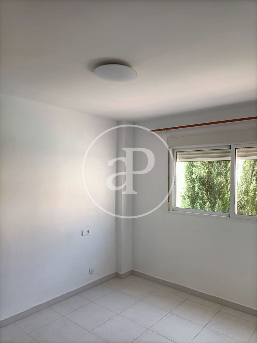 3 quarto Apartamento para arrendar em Almenara com piscina - 1 500 € (Ref: 9645111)