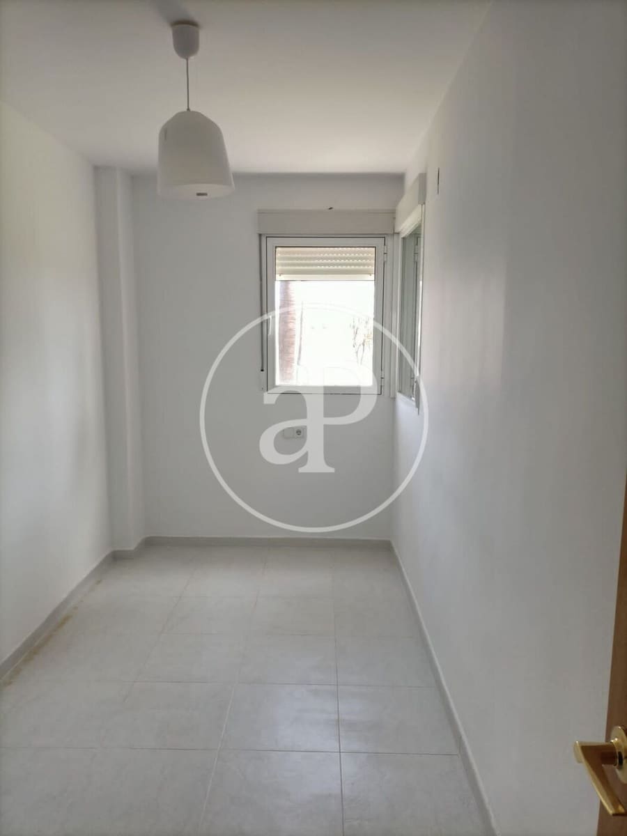 3 quarto Apartamento para arrendar em Almenara com piscina - 1 500 € (Ref: 9645111)