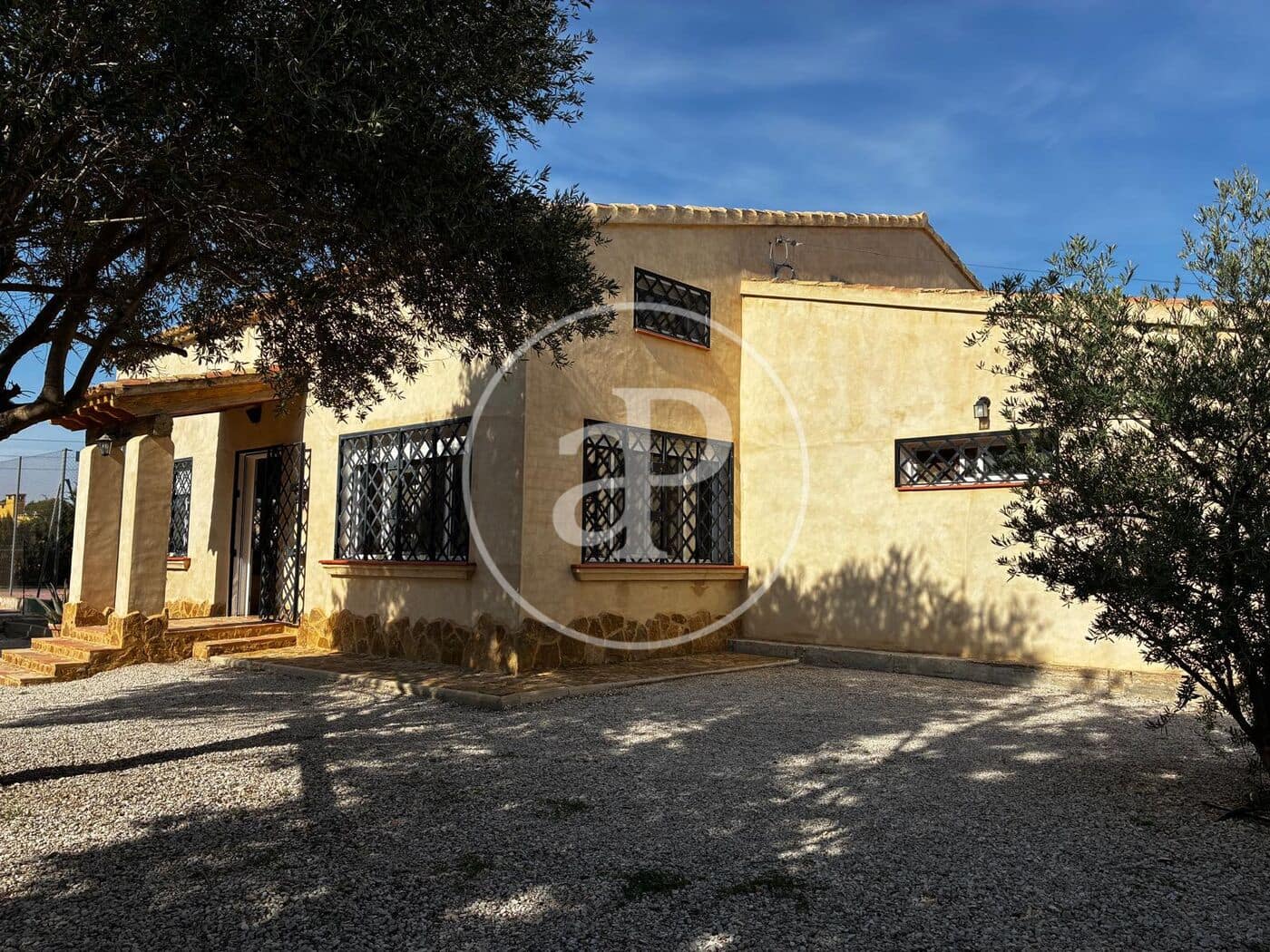 5 Zimmer Villa zu verkaufen in Muchamiel / Mutxamel mit Pool - 498.000 € (Ref: 9645113)