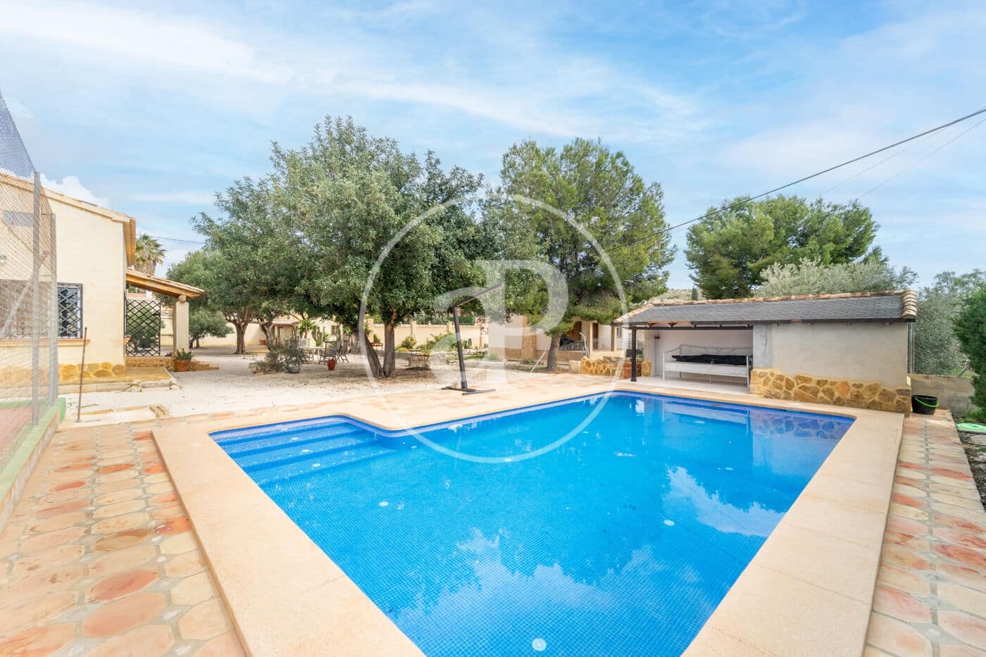 5 bedroom Villa for sale in Muchamiel / Mutxamel with pool - € 498,000 (Ref: 9645113)