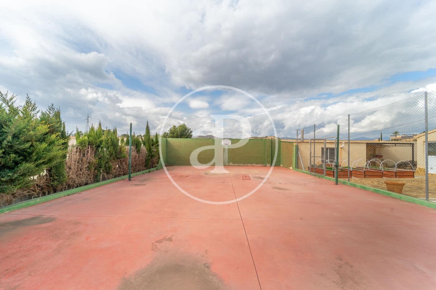 5 bedroom Villa for sale in Muchamiel / Mutxamel with pool - € 498,000 (Ref: 9645113)