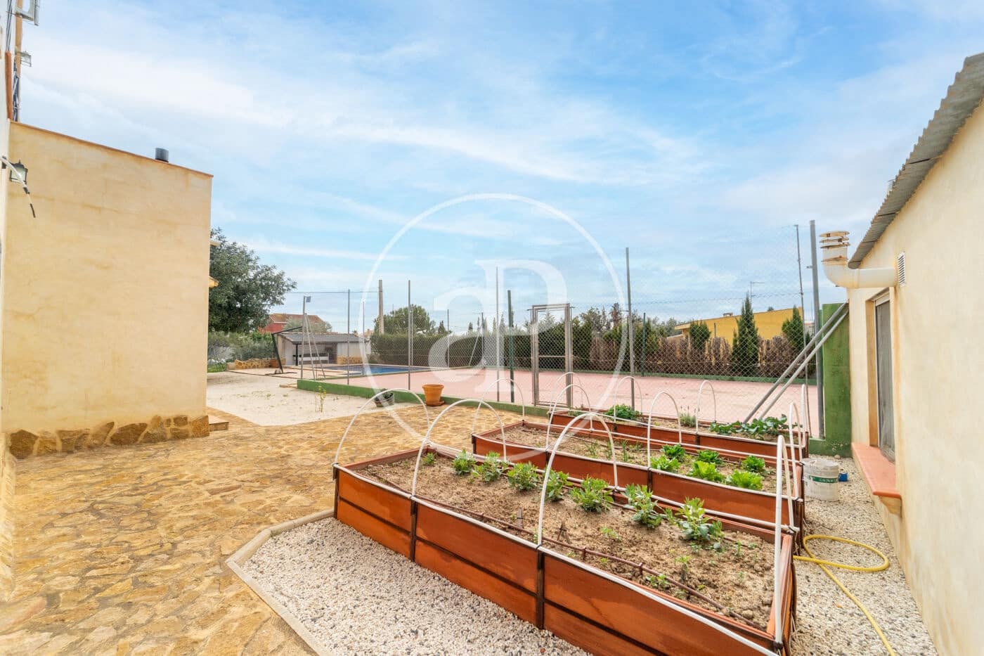 5 bedroom Villa for sale in Muchamiel / Mutxamel with pool - € 498,000 (Ref: 9645113)