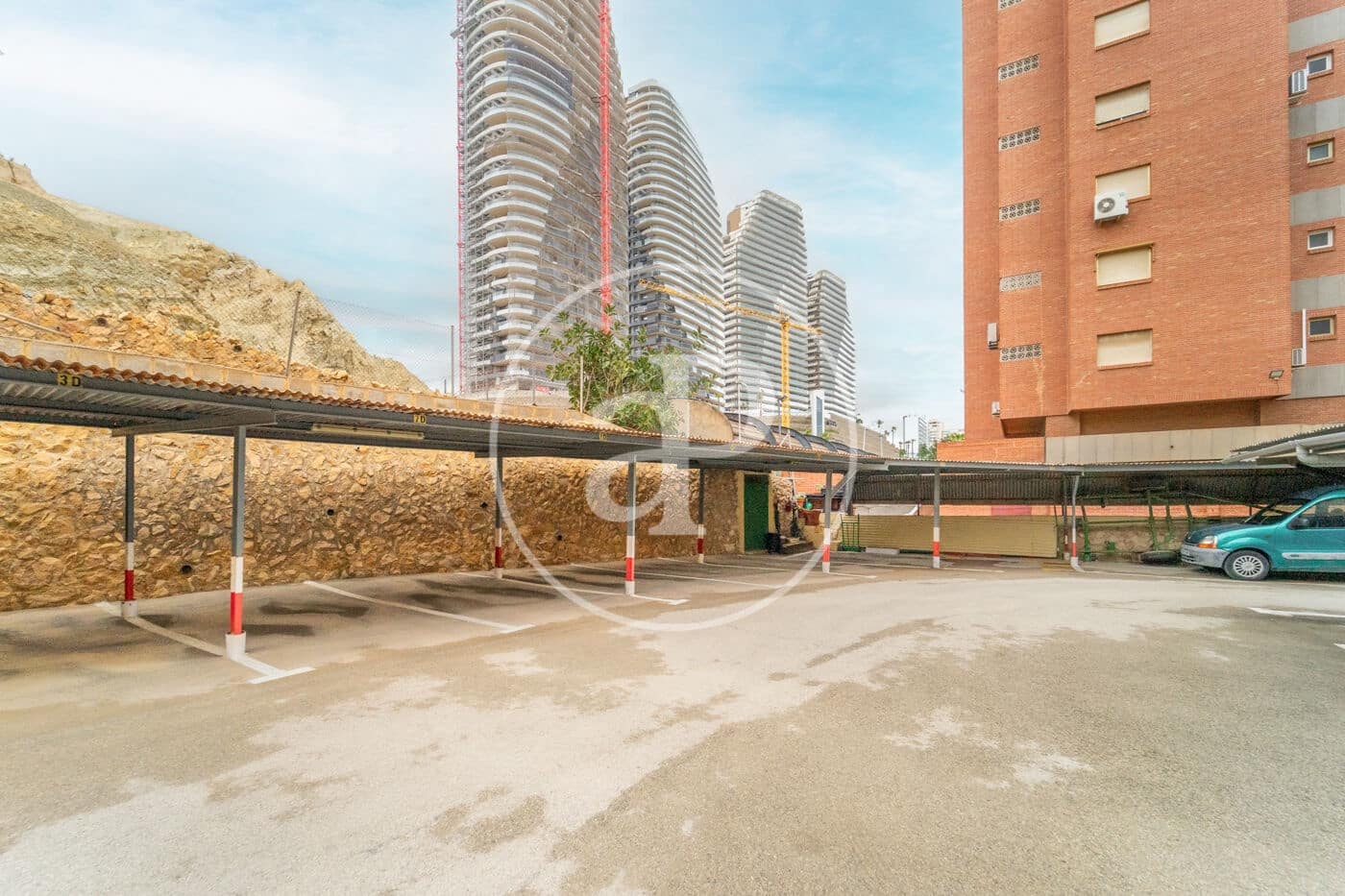 2 bedroom Apartment for sale in Benidorm - € 350,000 (Ref: 9645114)