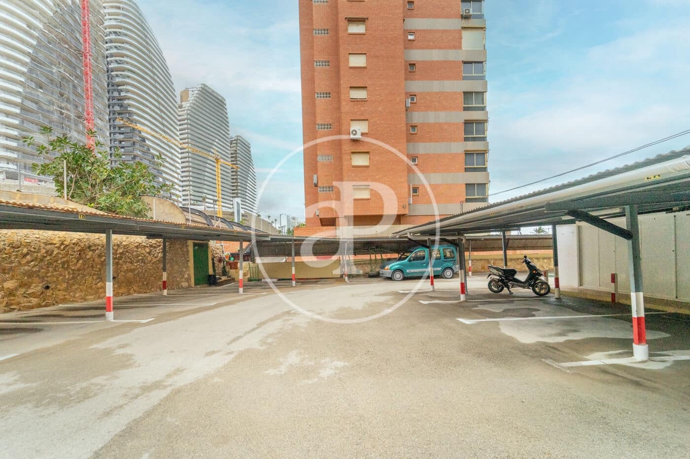 2 bedroom Apartment for sale in Benidorm - € 350,000 (Ref: 9645114)