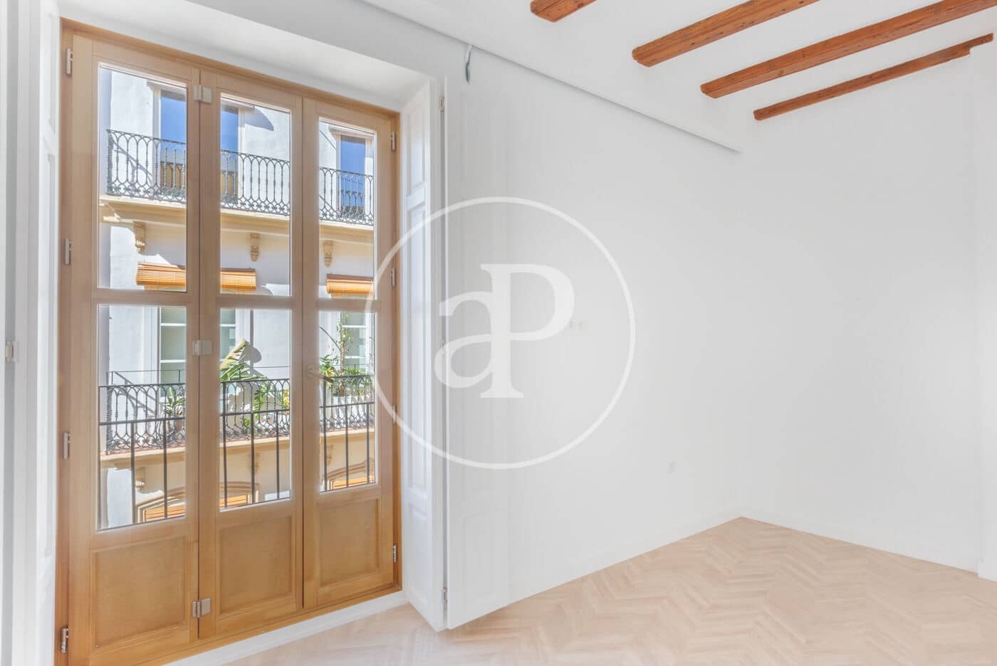 2 camera da letto Appartamento da affittare in Valencia citta - 1.650 € (Rif: 9648249)