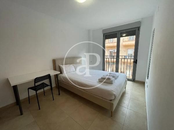 4 camera da letto Appartamento da affittare in En Corts, Valencia città - 1.500 € (Rif: 9648250)