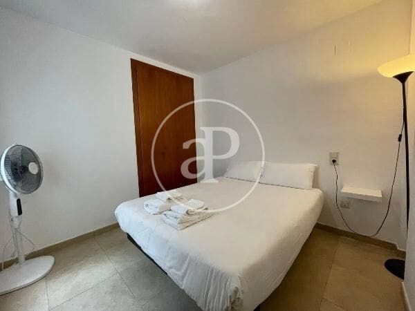 4 camera da letto Appartamento da affittare in Valencia citta - 1.500 € (Rif: 9648250)