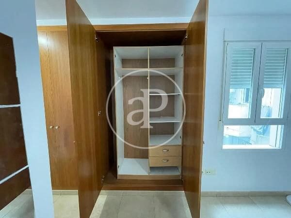 4 camera da letto Appartamento da affittare in Valencia citta - 1.500 € (Rif: 9648250)