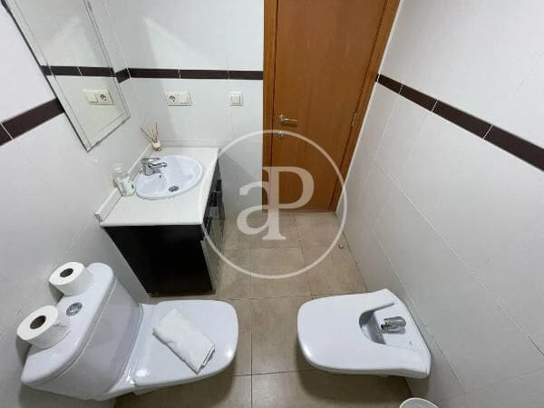 4 camera da letto Appartamento da affittare in Valencia citta - 1.500 € (Rif: 9648250)