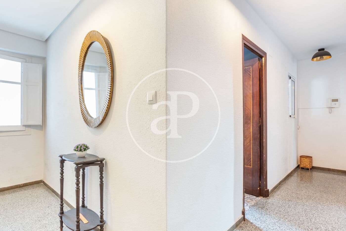 4 sovrum Lägenhet till salu i Valencia stad - 349 000 € (Ref: 9648255)