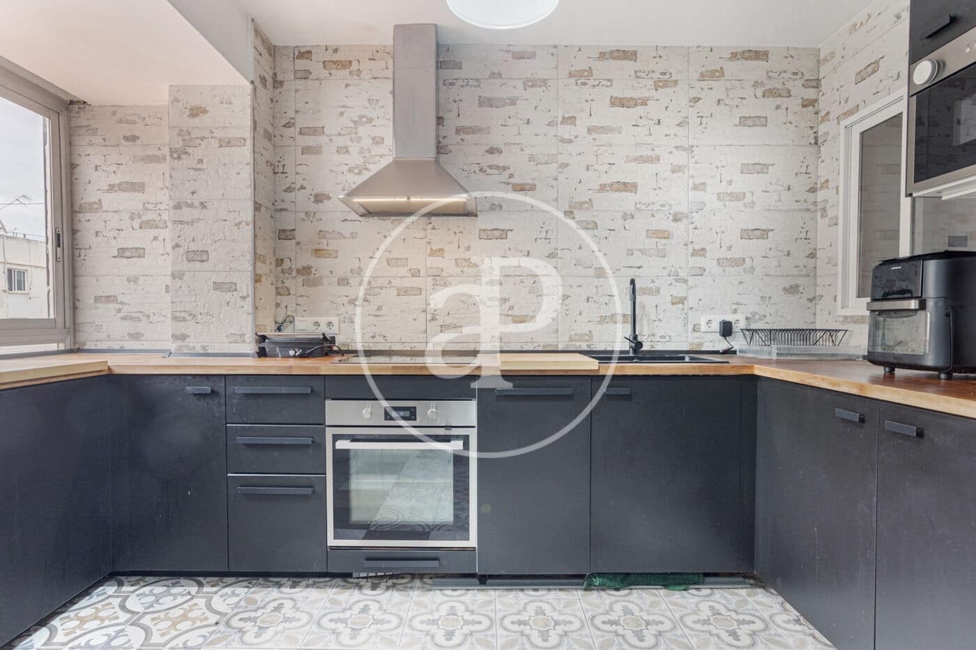 4 sovrum Lägenhet till salu i Valencia stad - 349 000 € (Ref: 9648255)