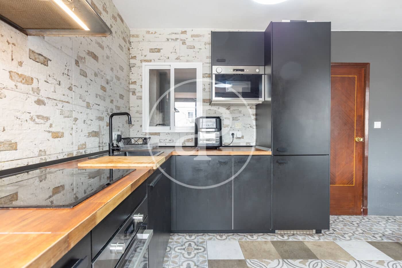 4 sovrum Lägenhet till salu i Valencia stad - 349 000 € (Ref: 9648255)