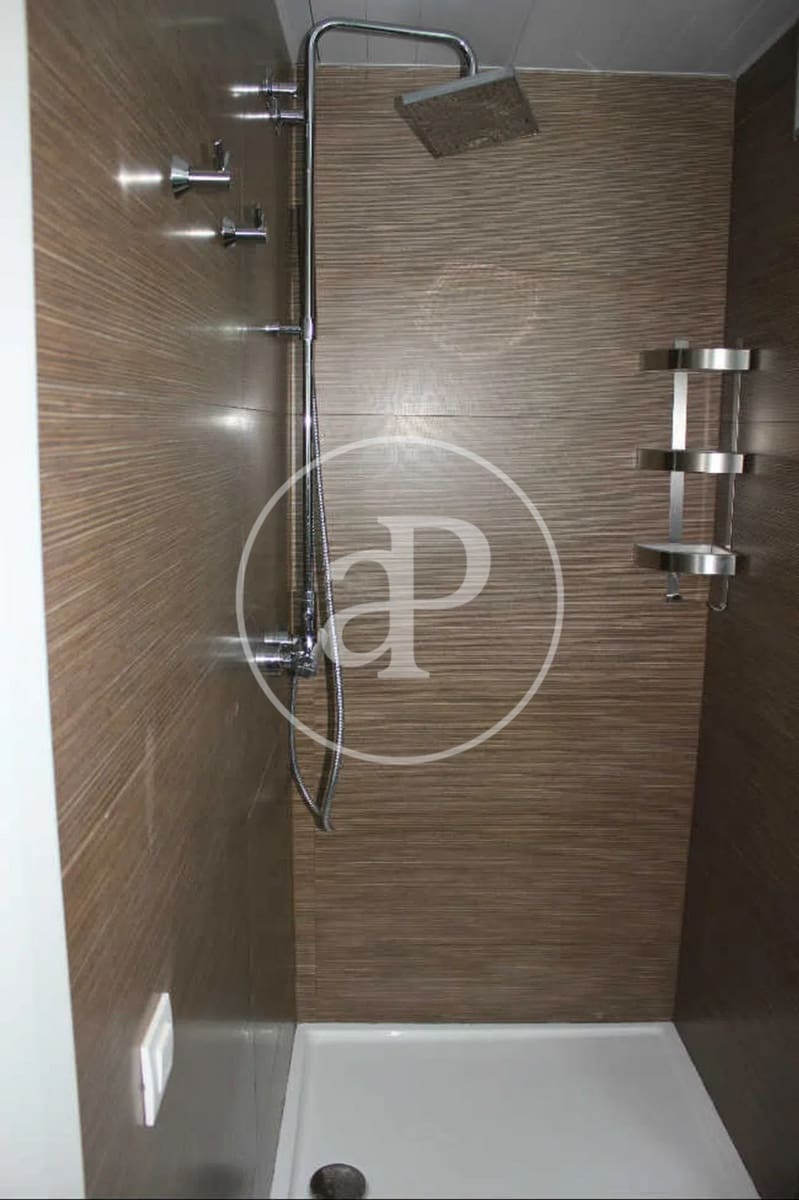 1 makuuhuone Huoneisto vuokrattavana paikassa Valencia kaupunki - 1 525 € (Ref: 9652096)