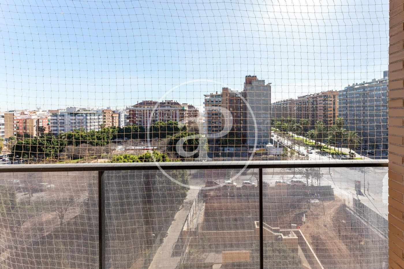 2 soverom Leilighet til leie i Valencia by med svømmebasseng - € 1 500 (Ref: 9652097)