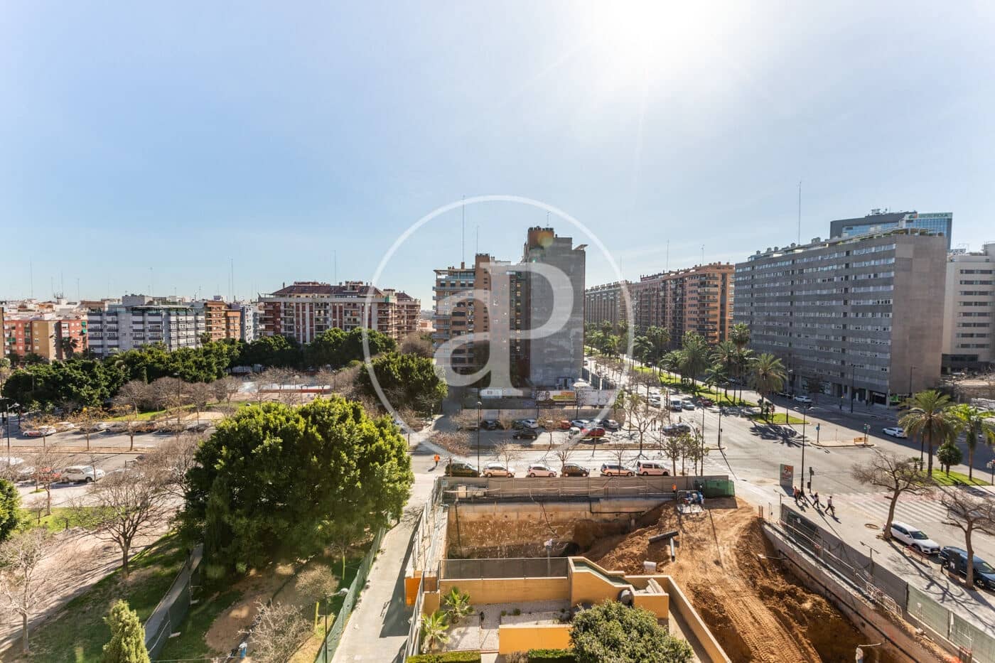 2 soverom Leilighet til leie i Valencia by med svømmebasseng - € 1 500 (Ref: 9652097)