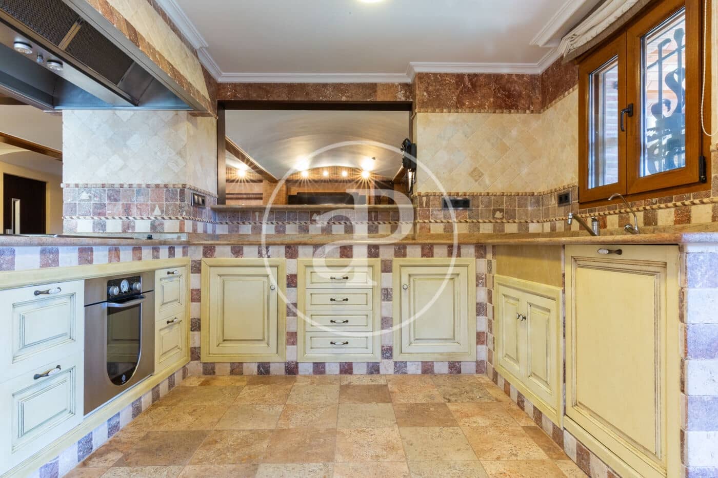 4 soverom Villa til leie i Alginet med svømmebasseng - € 4 500 (Ref: 9652098)